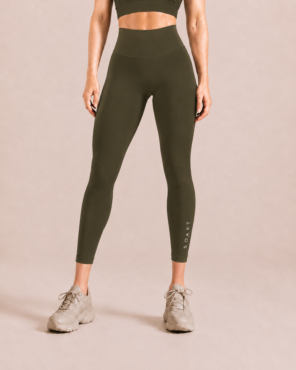 SOAKT Sculpt Legging Core in Forest Moss with high-rise waistband and subtle scrunch detailing