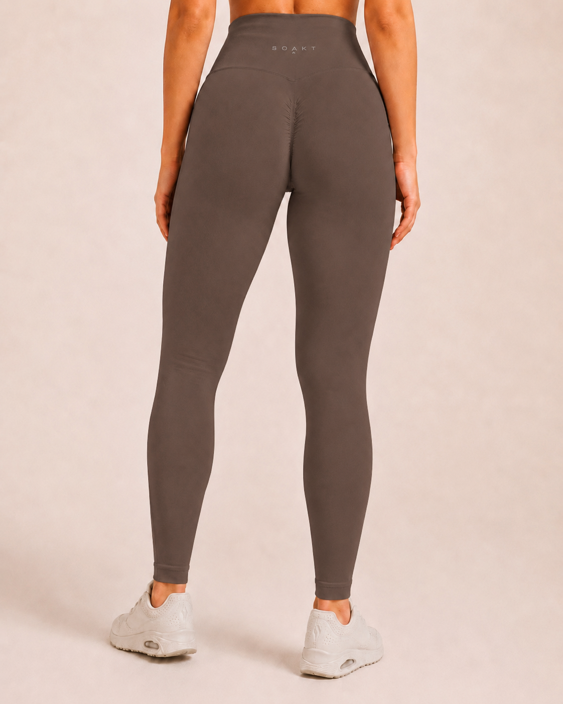 SOAKT Sculpt Legging Core in Soft Truffle with high-rise waistband and subtle scrunch detailing