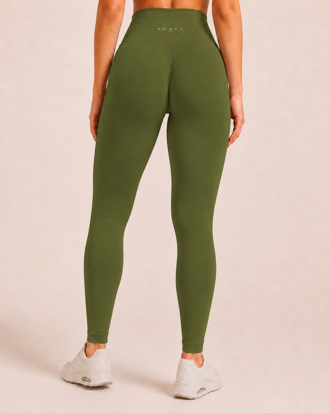 SOAKT Sculpt Legging Core in Wild Aloe with high-rise waistband and subtle scrunch detailing