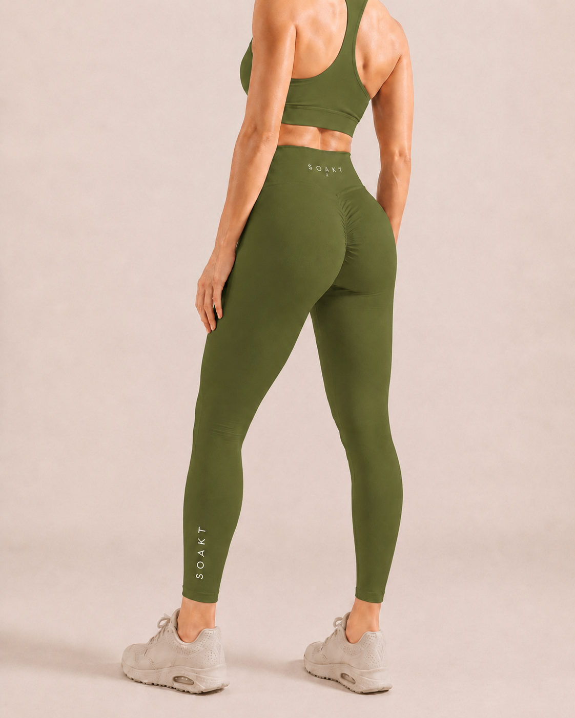 SOAKT Sculpt Legging Core in Wild Aloe with high-rise waistband and subtle scrunch detailing
